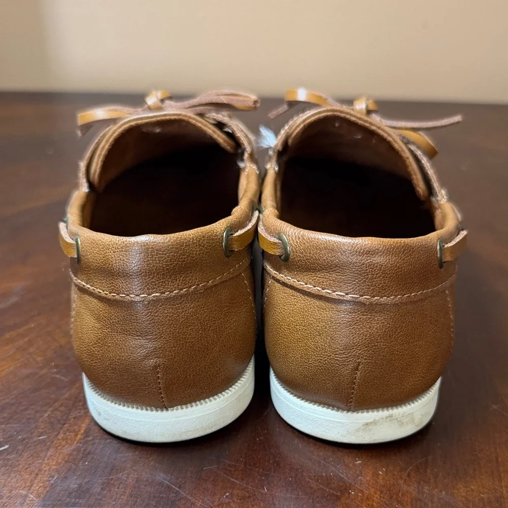 Cat & Jack‎ Tan Leather Boat Shoes